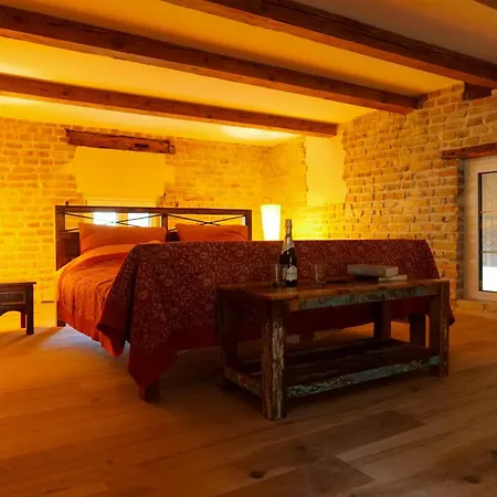 Apartamento Art Goldener Loewe *