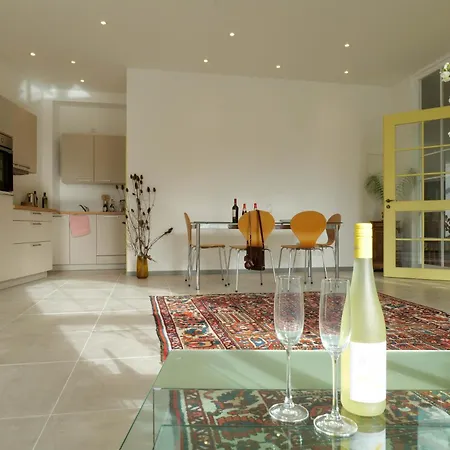 Art Goldener Loewe * Bodman-Ludwigshafen