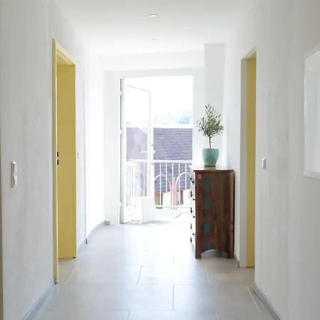 Goldener Löwe *